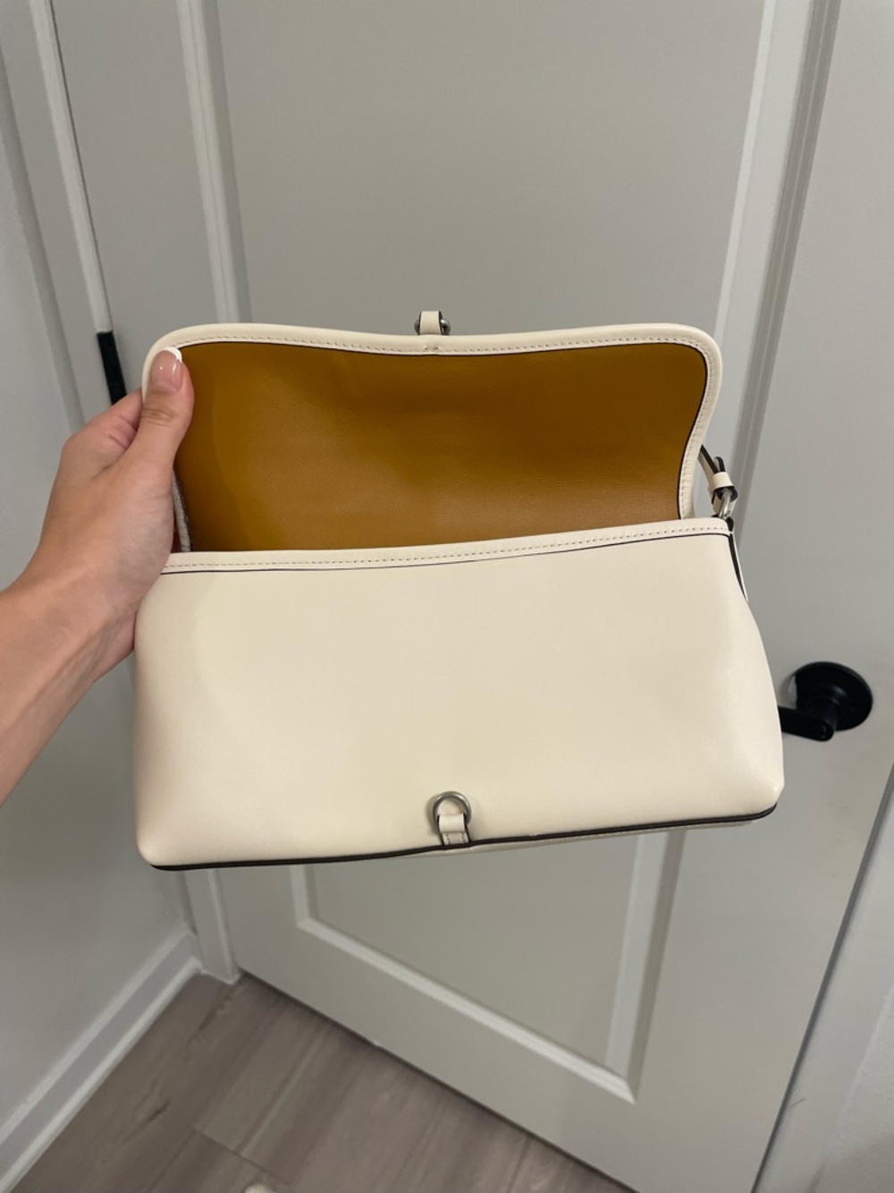 Coach Flap Bag - Picture 7 of 9